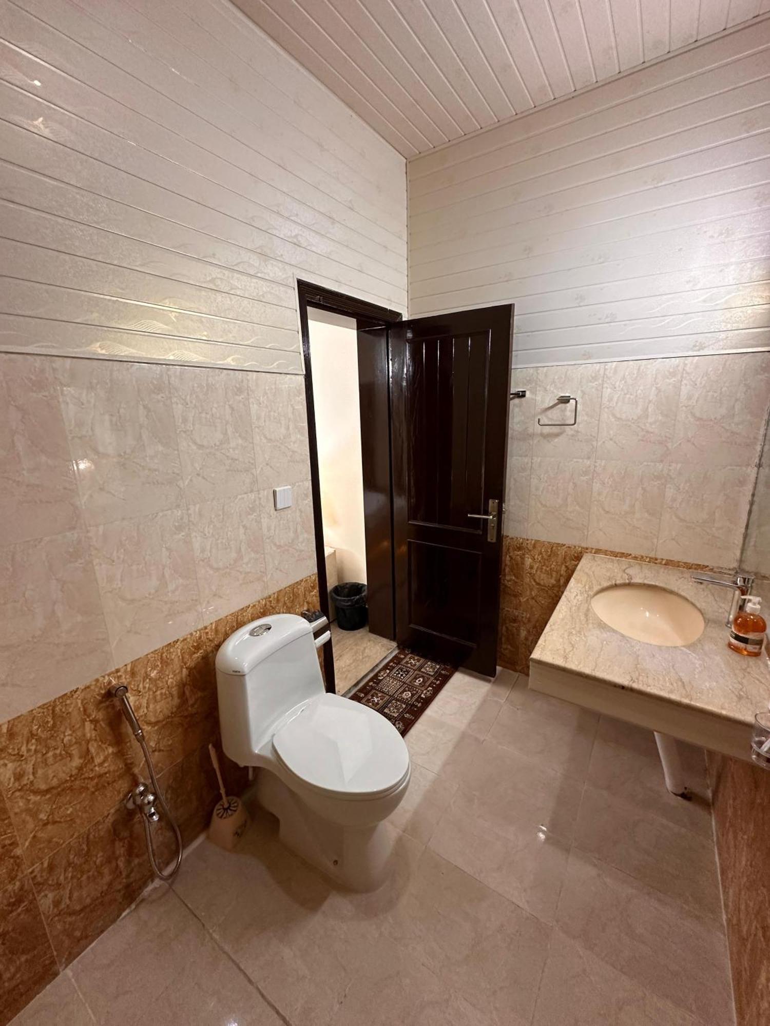 Golden Horizon Suite Lahore Exterior foto
